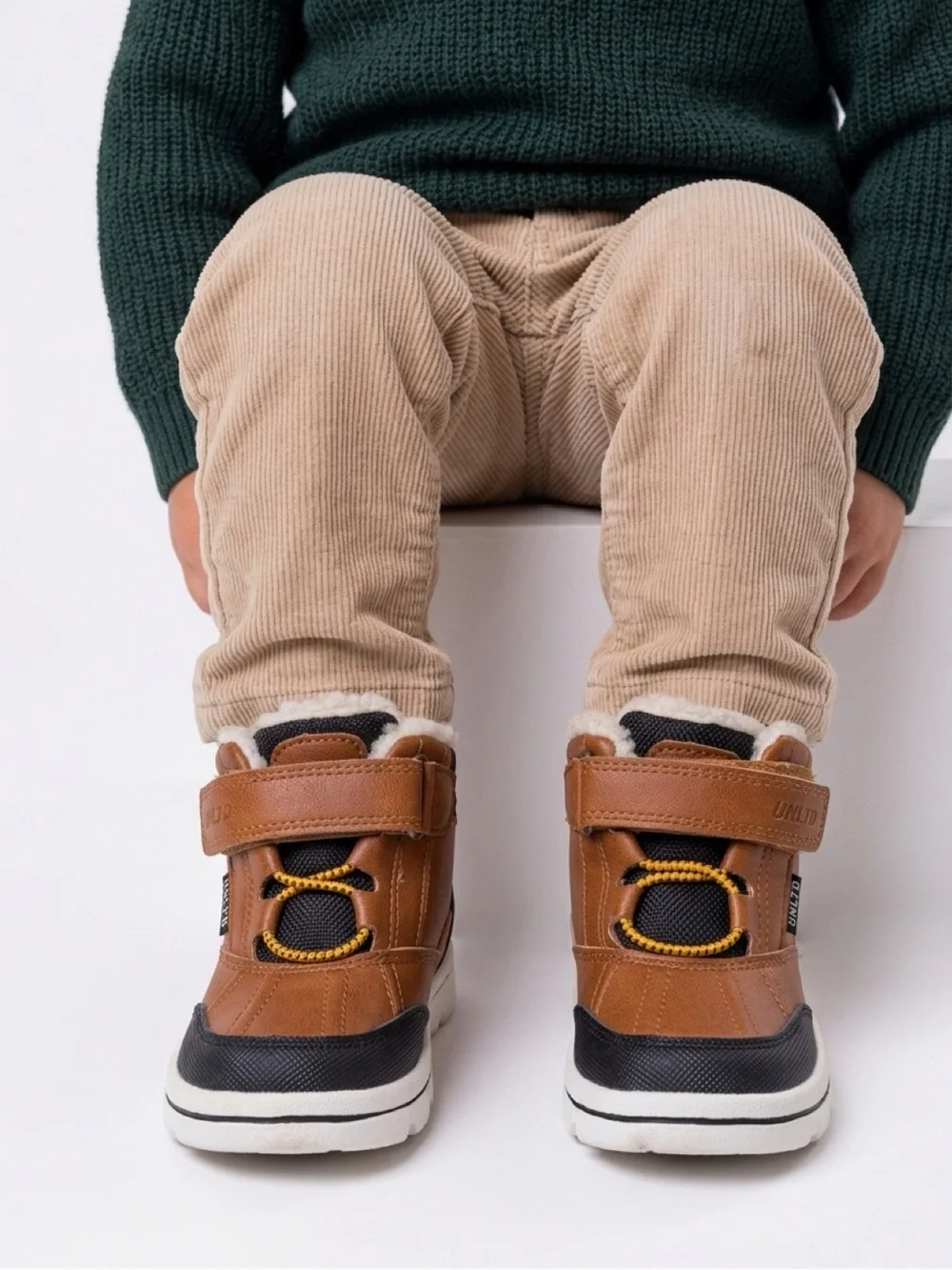 Kids Brown Fleece-Lined Winter Boots - Unbranded size 9